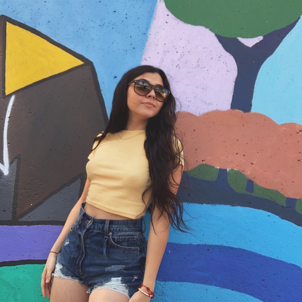 Meet your Posher, Jasmine